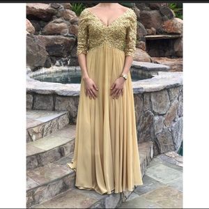 Gold formal dress / gown